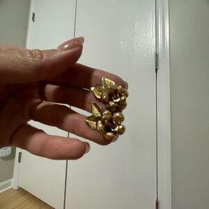 vintage gold-toned floral screwback  earrings.